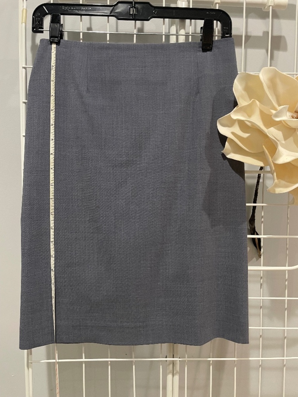Theory Double Vented Pencil Skirt